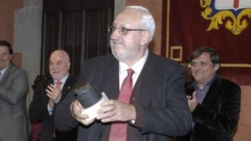 Alabern quan va rebre el Premi Bages de Cultura, el 2008