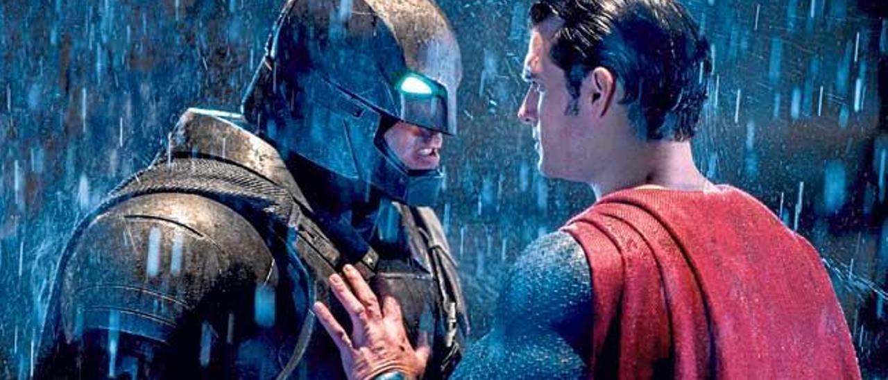 Batman v Superman: duelo entre justicieros