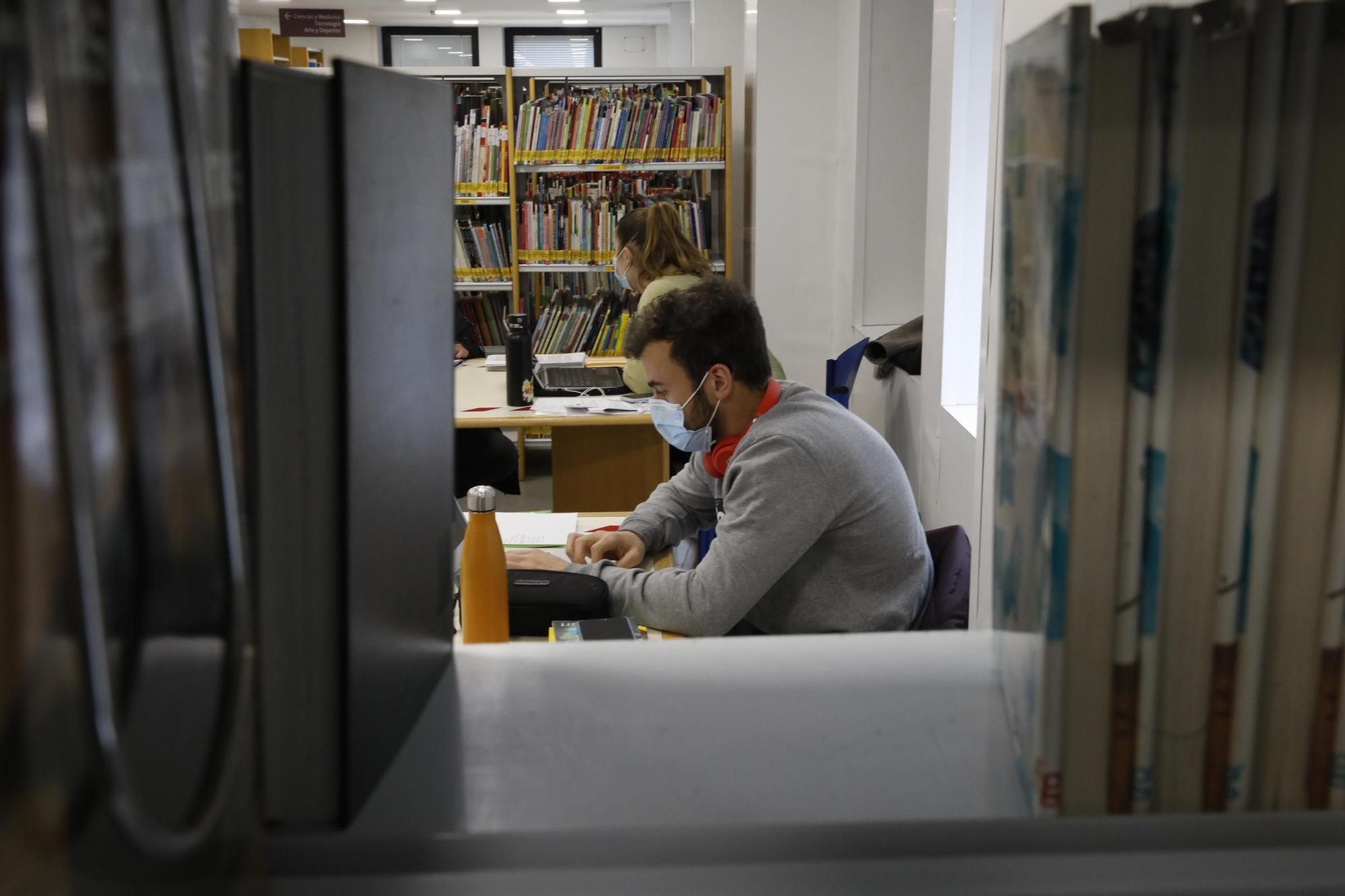 Las bibliotecas de Gijón, llenas