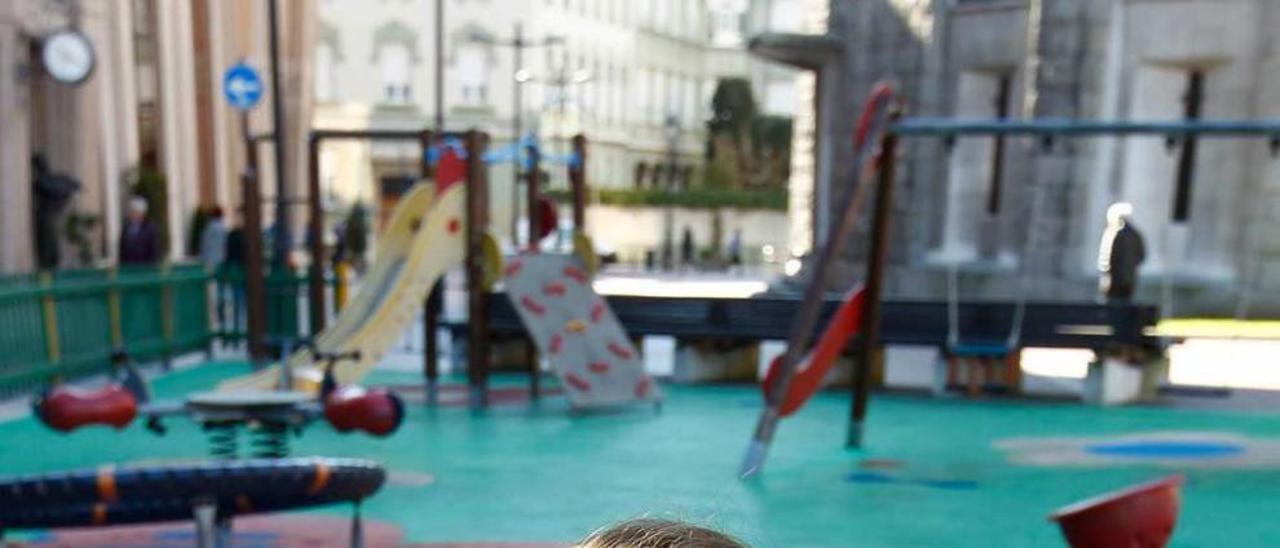 Elena Aguirre, ayer, en la plaza de la Gesta, en Oviedo.