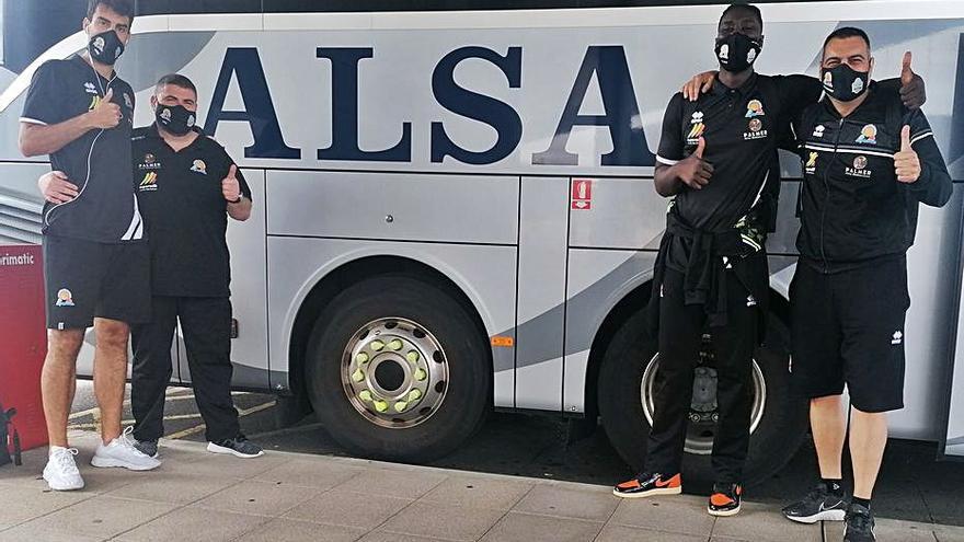 El Palmer viajó ayer desde Madrid a Lugo en autocar. | BSA