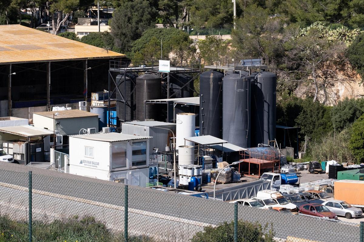 Actuales instalaciones de tratamiento de residuos del Puerto de Palma, de un tamaño mucho menor