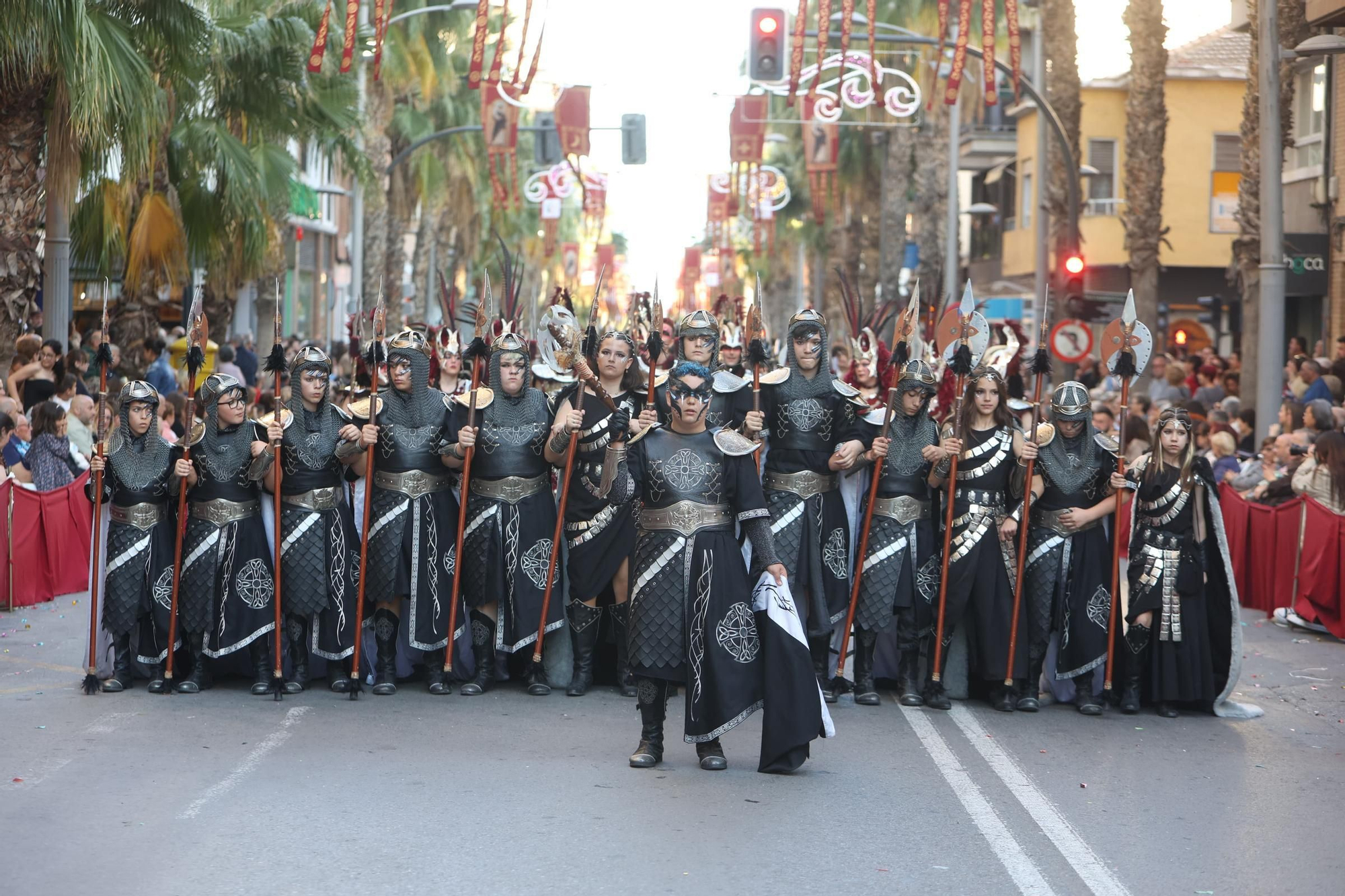 La entrada cristiana en los Moros y Cristianos de San Vicente, en imágenes