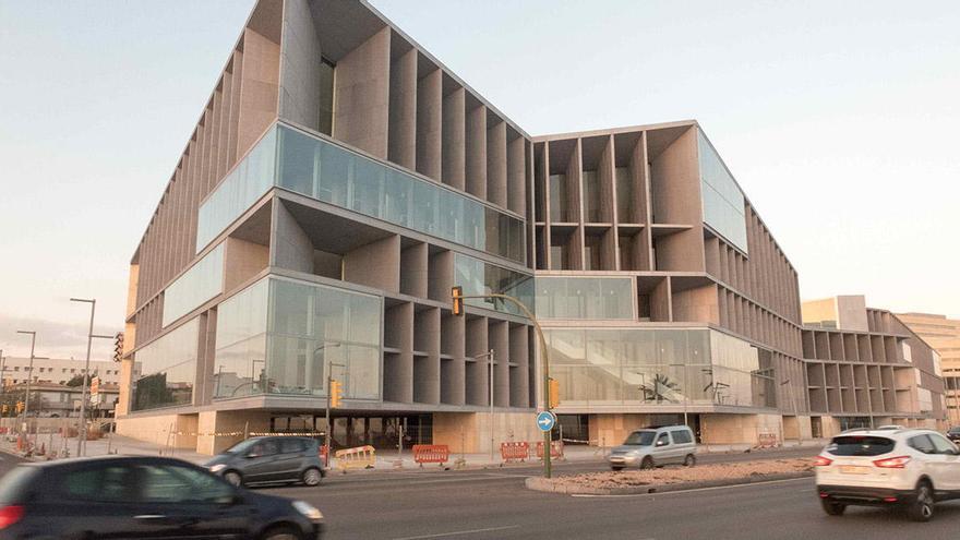 Fachada del Palacio de Congresos.