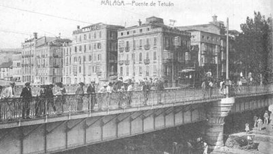 La novedad. El antiguo puente de Tetuán, construido bajo el mandato de Antonio Guerola.