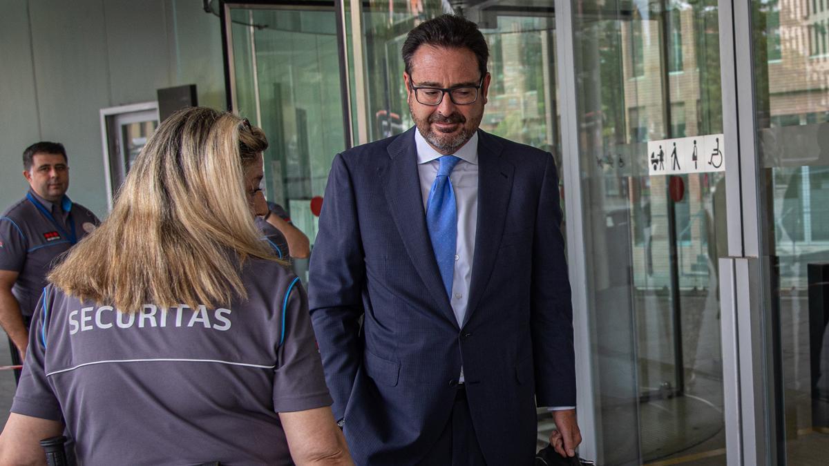 David Madí, entrando en la Ciutat de la Justícia de Barcelona.