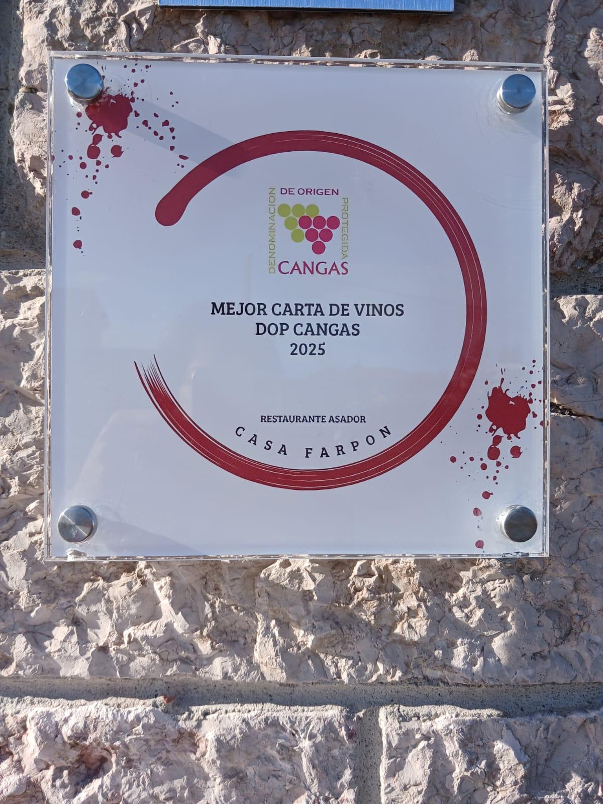 La placa que acredita el reconocimiento.