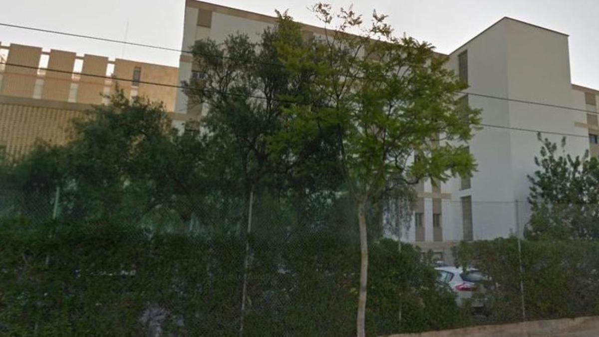 El colegio Madre Alberta de Palma, donde se detectó el hackeo de dos estudiantes. El colegio Madre Alberta de Palma, donde se detectó el hackeo de dos estudiantes.