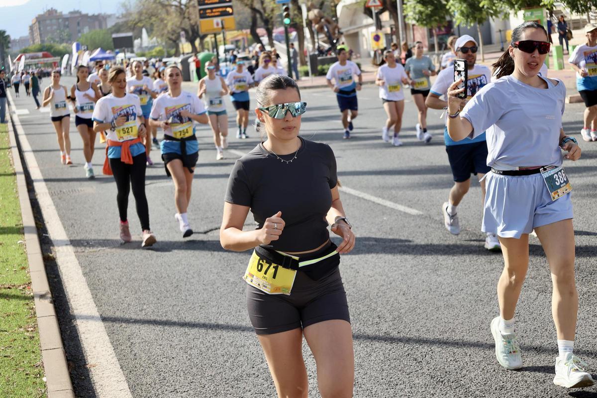 Búscate en las fotos de la carrera por la cirugía solidaria