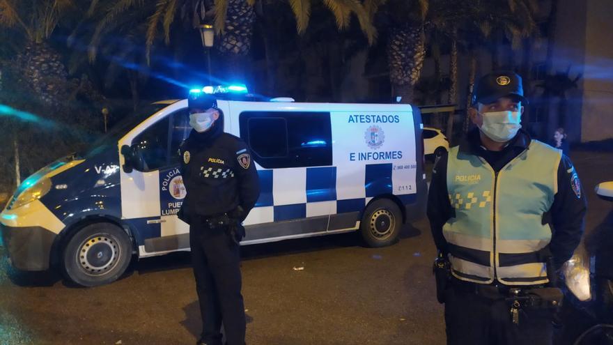 Lesionan a dos policías de Puerto Lumbreras al chocar adrede contra su coche patrulla