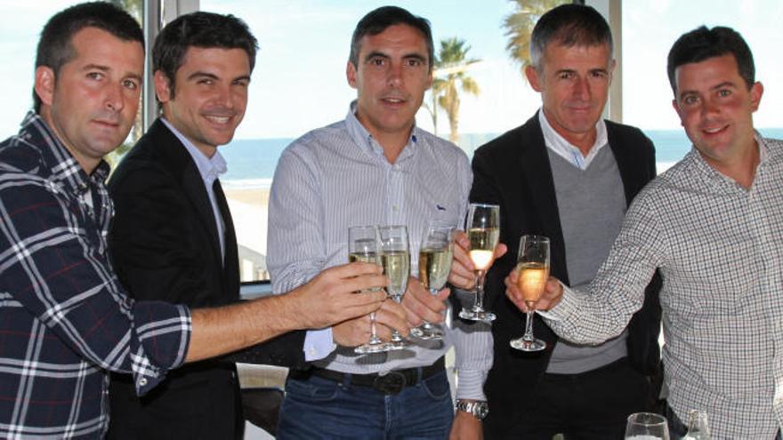 Oca  (Juvenil A), Salavert (director de cantera), Salvador, Alcaraz y Villafaina (At. Levante).