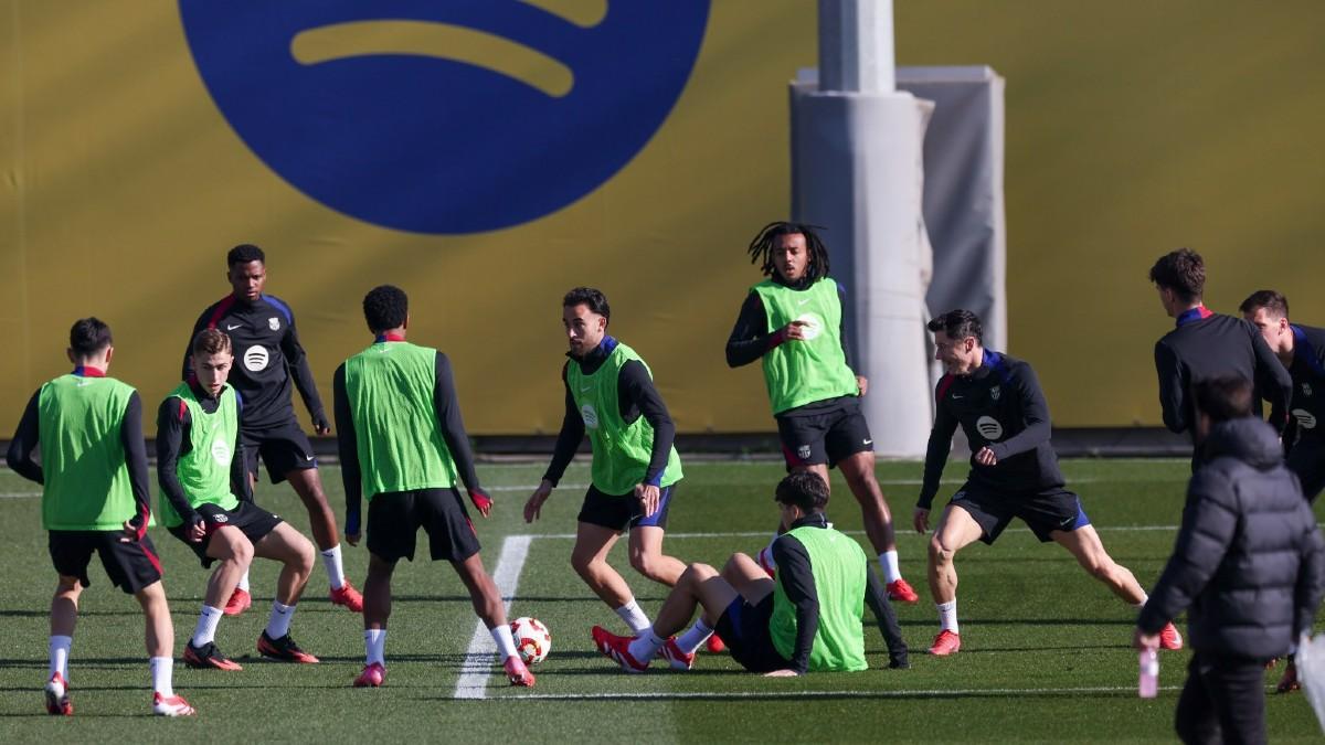 El Barça se entrena para eliminar al Valencia en Copa del Rey