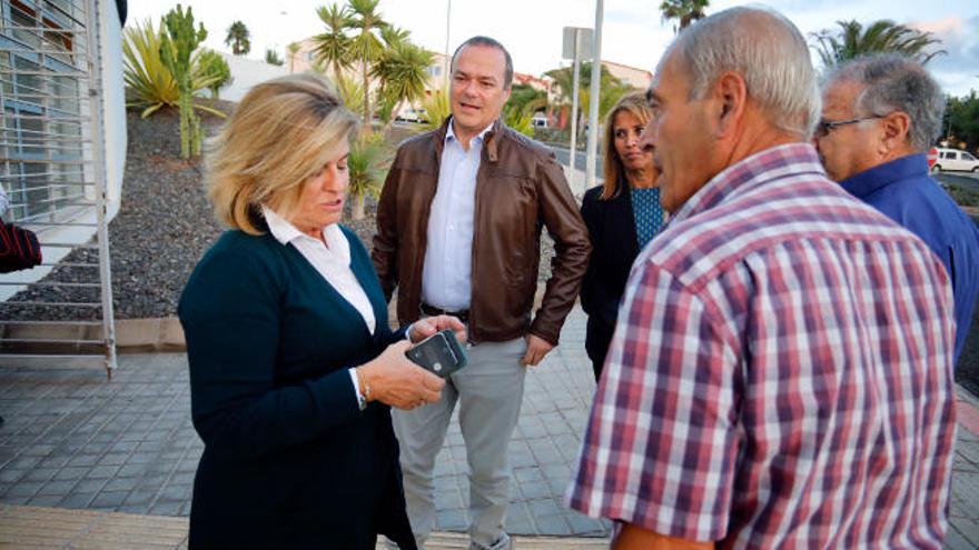 Vecinos de Tamaraceite, San Lorenzo y Tenoya proponen al alcalde mejoras para sus barrios