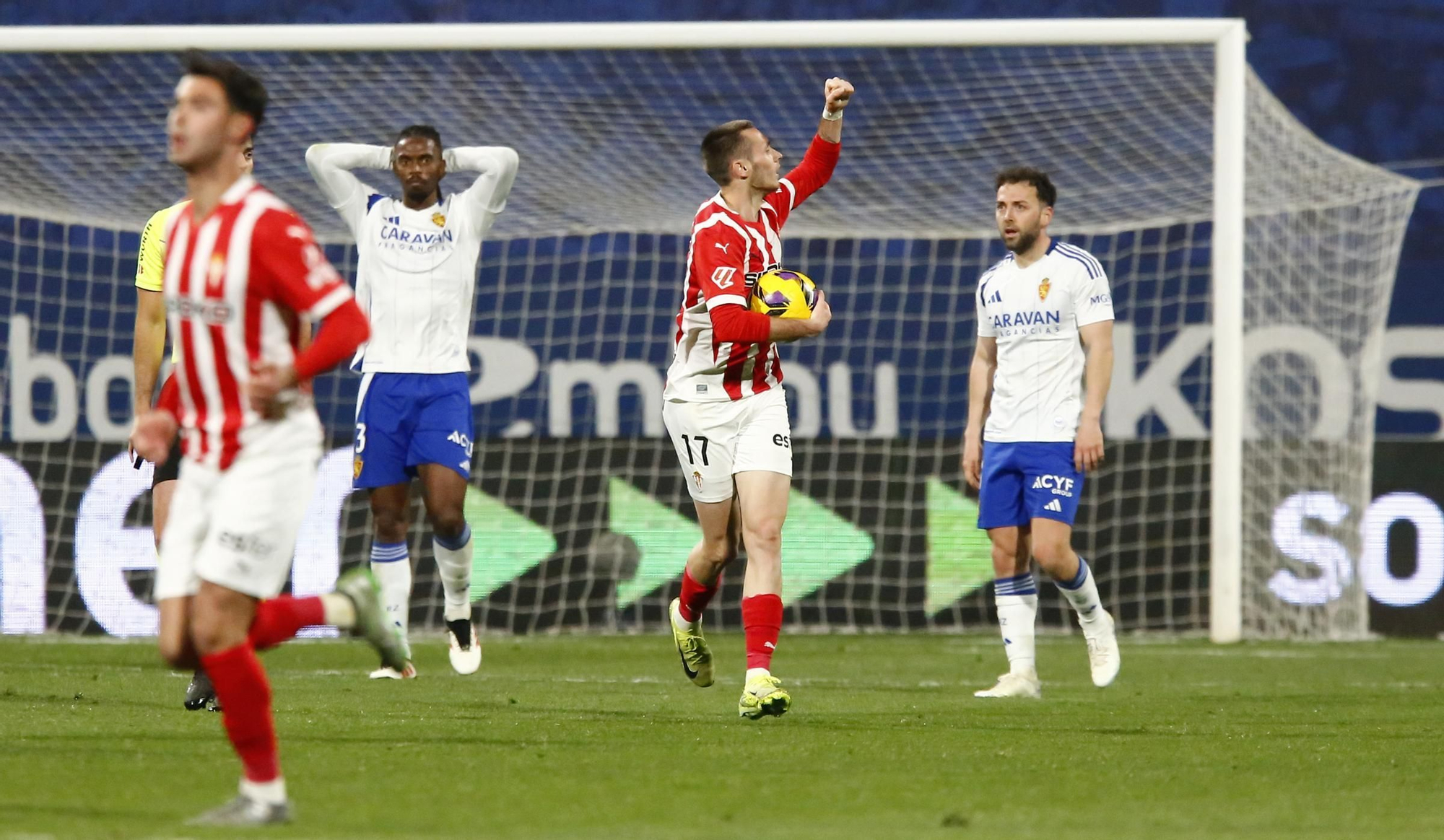 Así fue el partido entre el Sporting y el Zaragoza