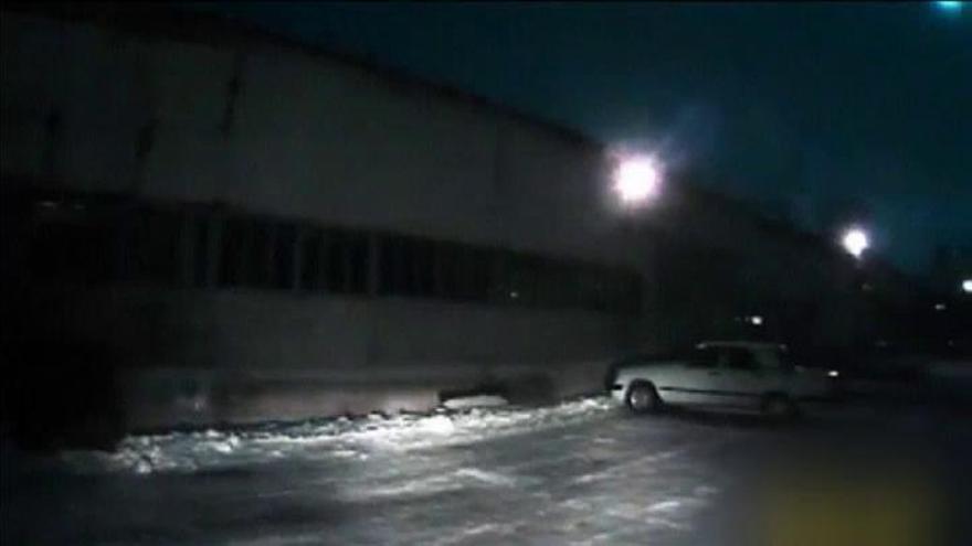 Un meteorito ilumina la noche en Rusia