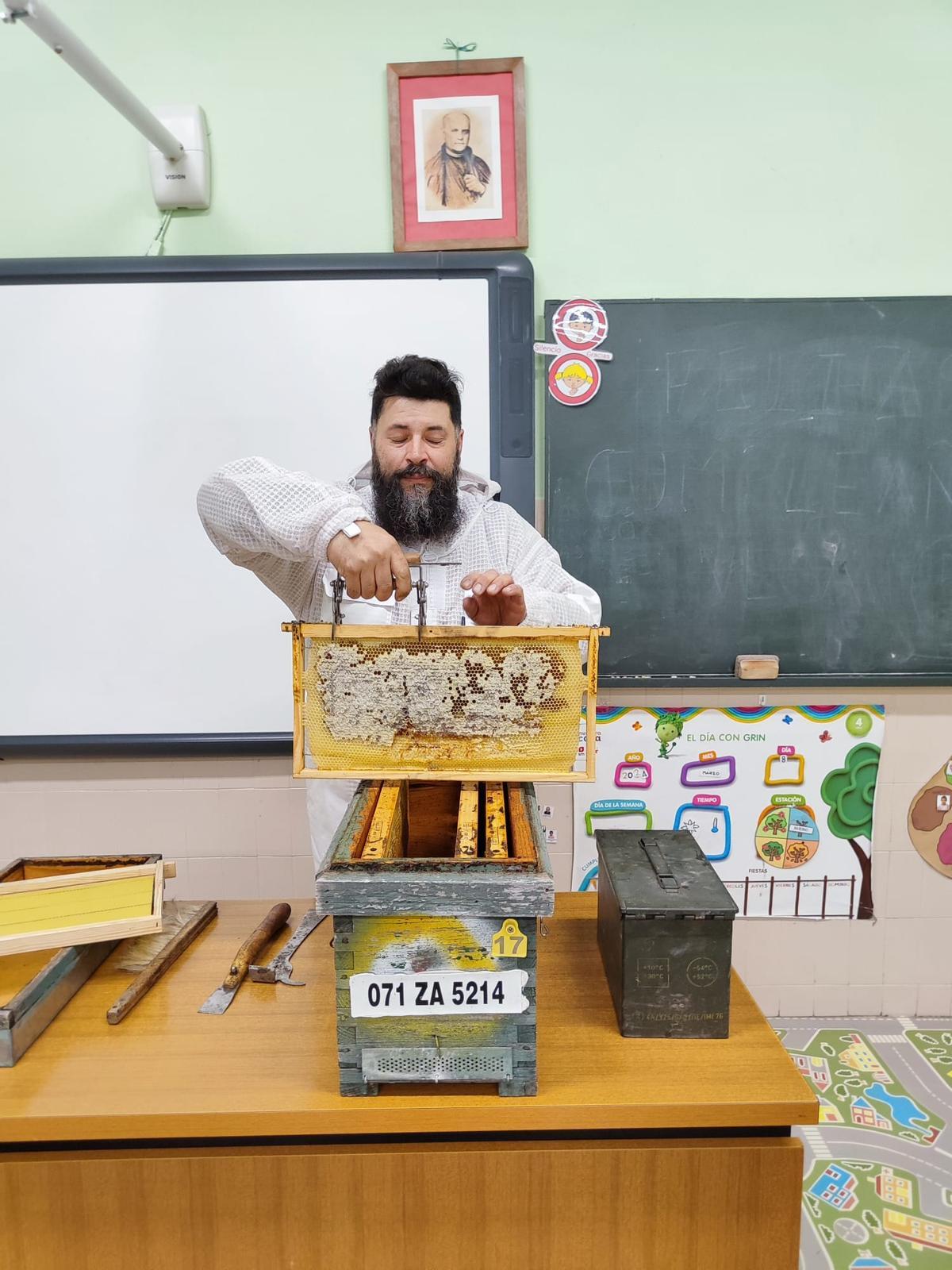 GALERÍA | Miel y chocolate en este colegio de Zamora