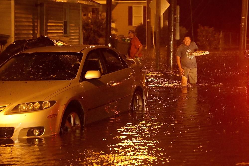 Inundaciones en la costa este de EE UU tras la llegada del huracán Florence