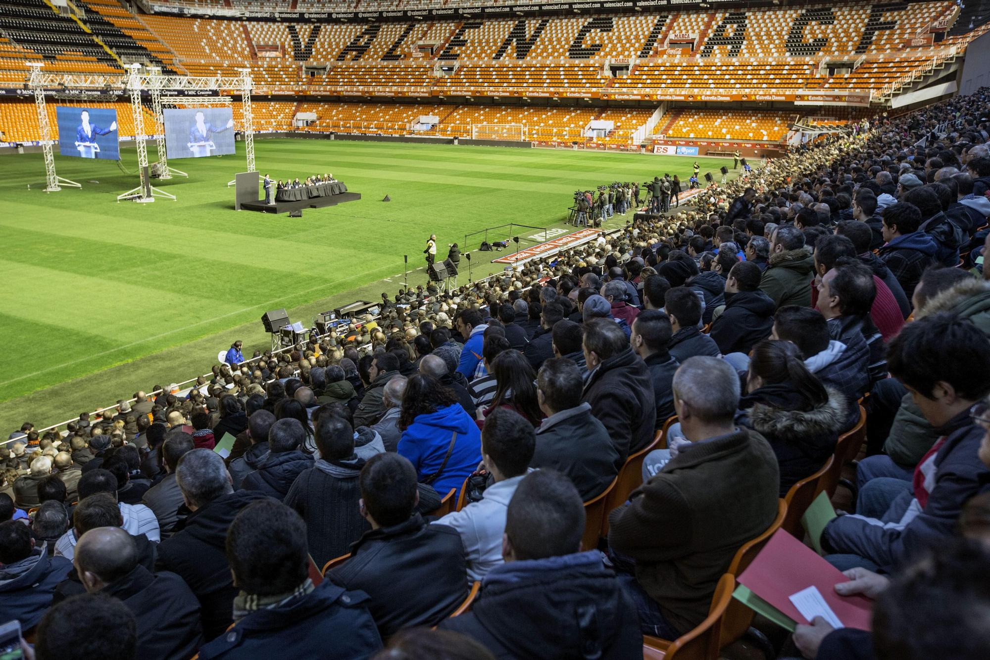 Fotogalería de Amadeo Salvo; de "salvador" a testificar delante del juez por la venta del club