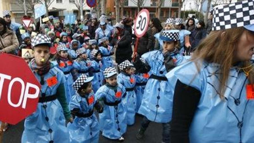 Girona es disfressa per celebrar el carnaval
