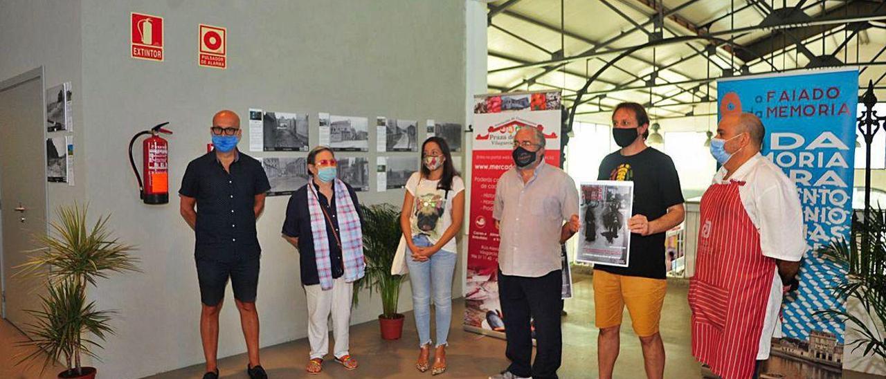 Asistentes al acto inaugural de la exposición de O Faiado da Memoria.