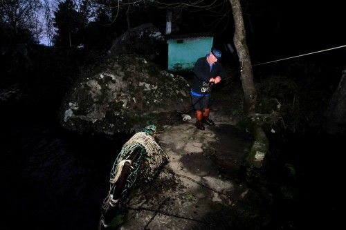 Una noche en el Ulla a por la lamprea