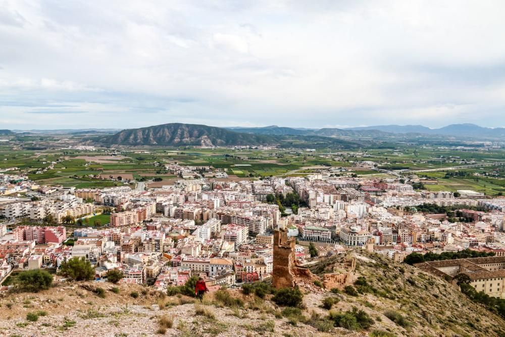 Derrumbe de parte de la Torre Taifal de Orihuela