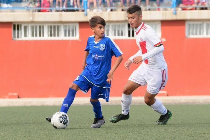 Finales de la Copa de Campeones Alevines. Final Huracan - San Fernando (Preferente)  | 16/06/2019 | Fotógrafo: Tony Hernández