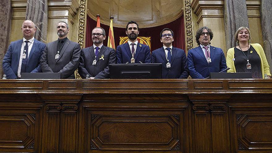 Així queda la mesa del Parlament