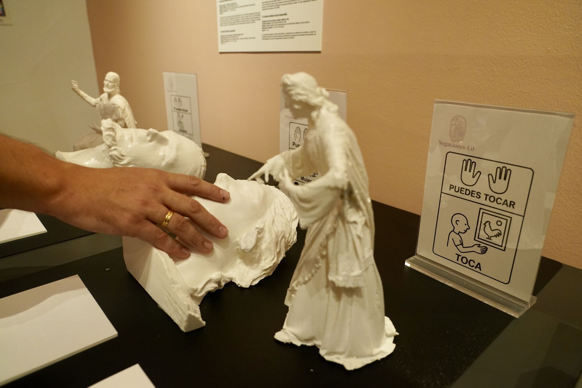 Exposición del Dulce Nombre en el Museo Jesús Castellanos de la Agrupación de Cofradías