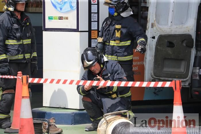 Explosión en una gasolinera de Cartagena