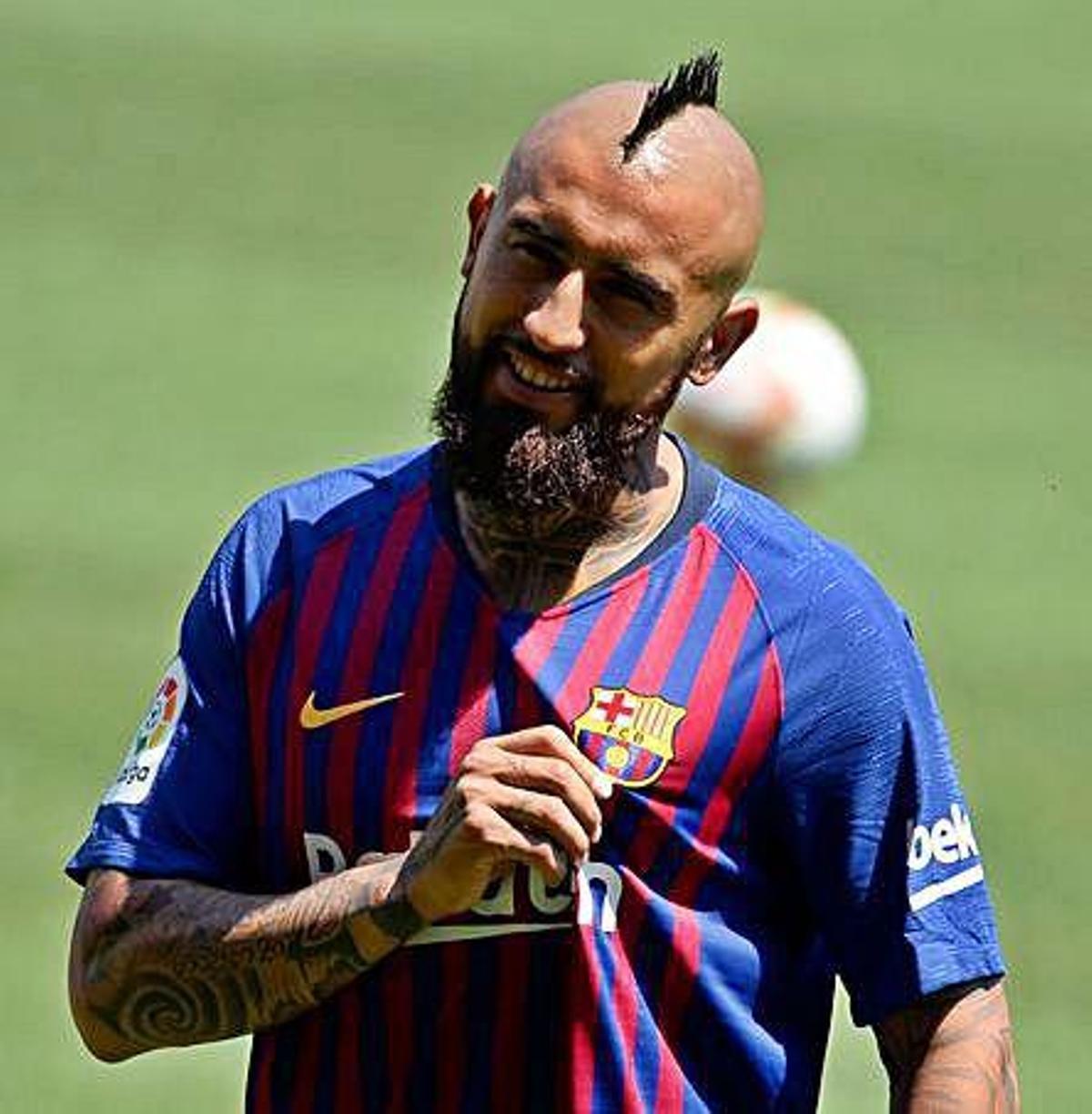 Koeman comunica a Suárez, Rakitic y Arturo Vidal que no cuenta con ellos