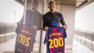 Cena de conjura: Araujo cita a la plantilla para celebrar su aniversario