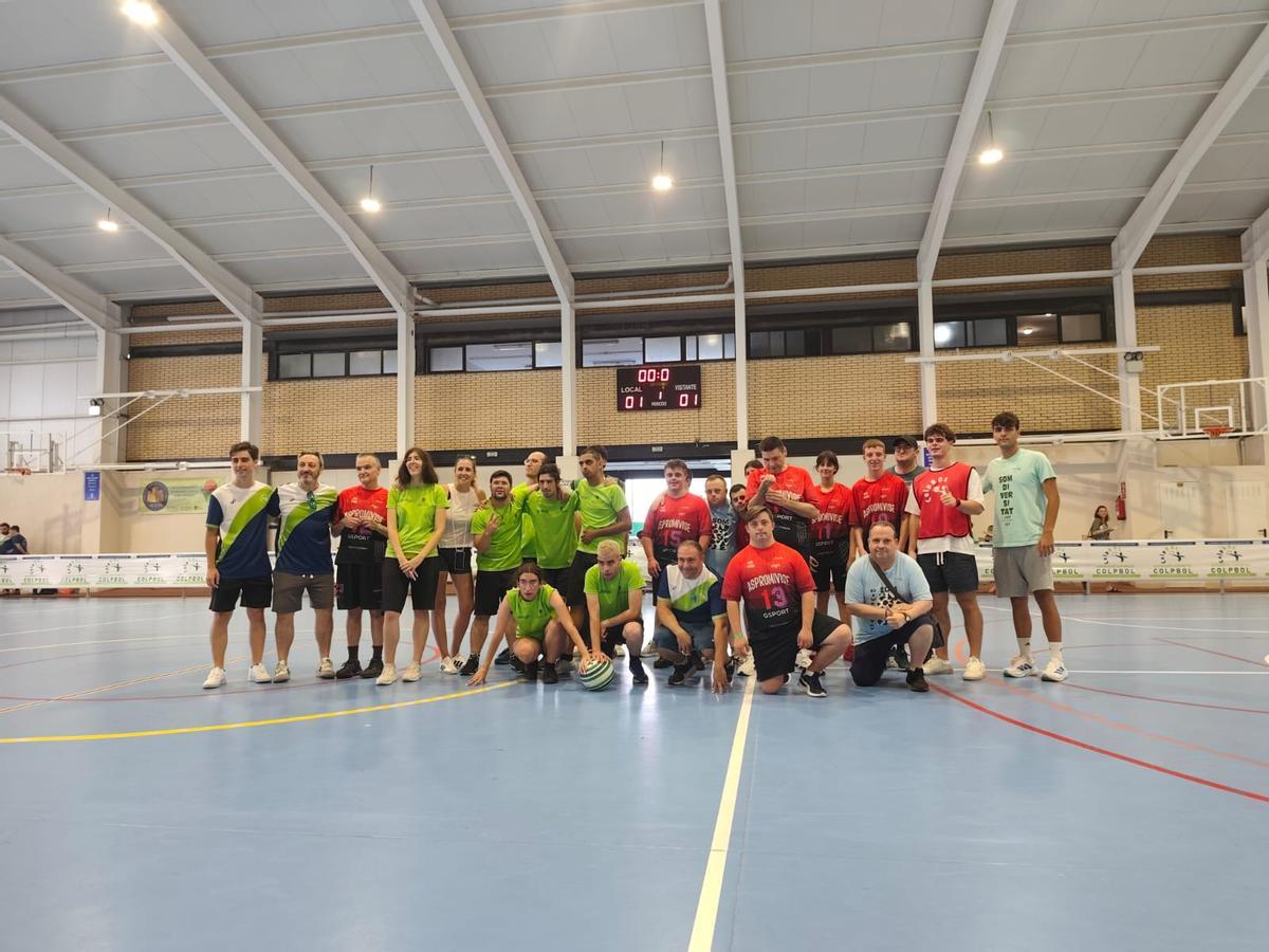 Participantes en el Campeonato de España de Colpbol.