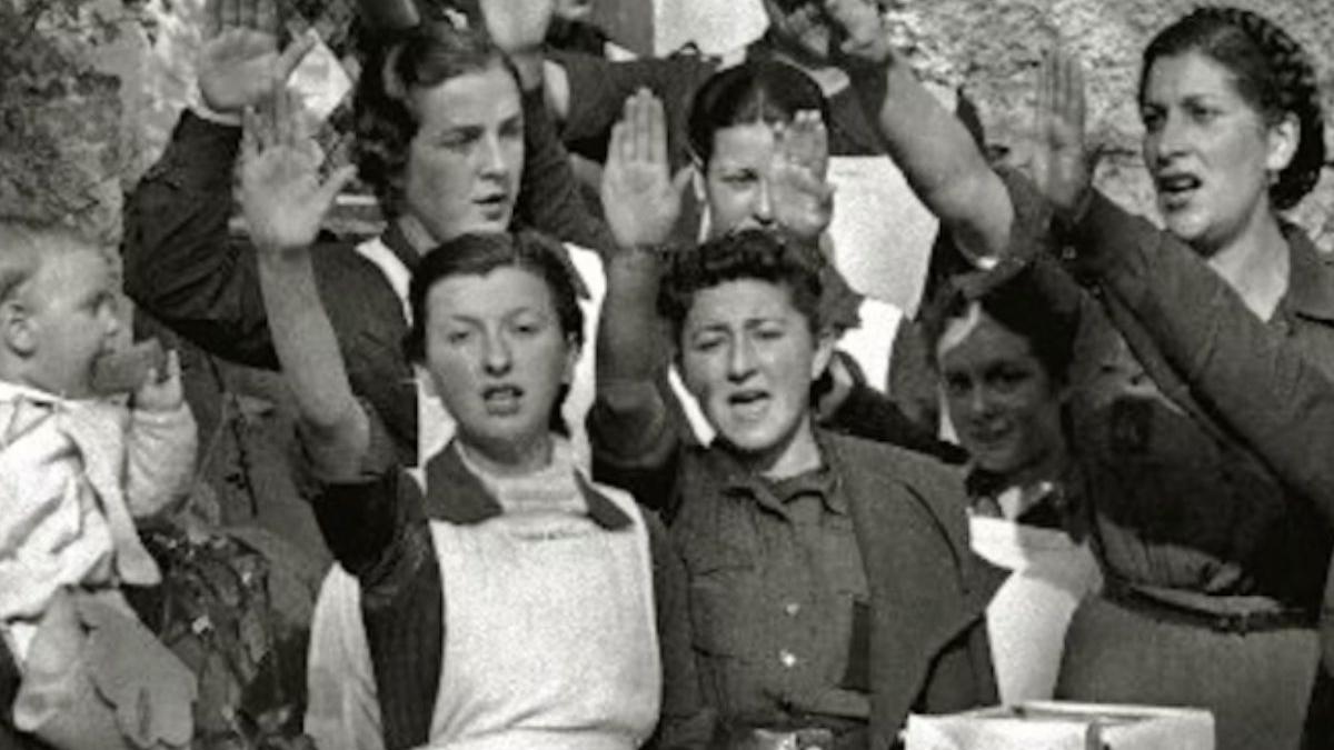 Mujeres durante la dictadura de Franco.