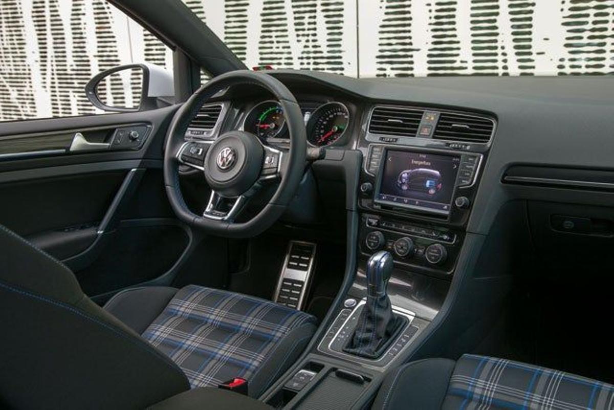 Interior del Volkswagen Golf GTE