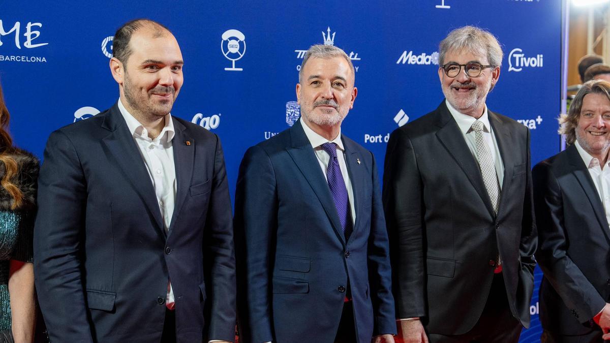 Primera edición de La Nit de la Ràdio organizado por SER Catalunya. El alcalde Jaume Collboni junto a Albert Dalmau, conseller de Presidència