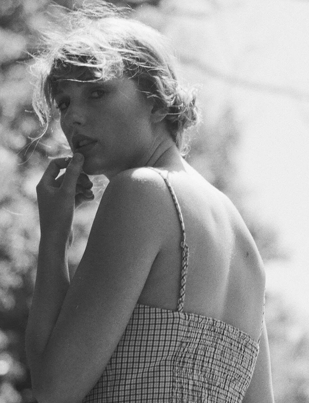 Taylor Swift publica por sorpresa su nuevo álbum