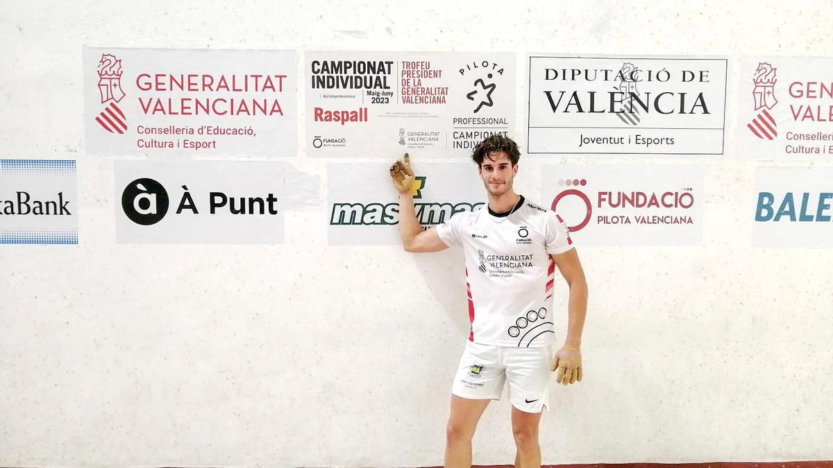 Vicent de Xeraco completa el quadre de quarts de final del Campionat Individual de raspall