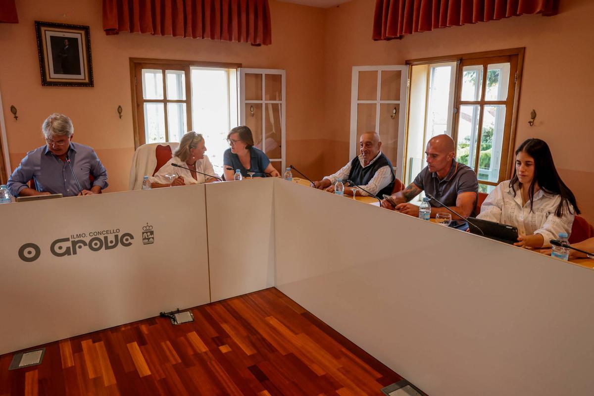 El grupo socialista en el pleno celebrado esta tarde.