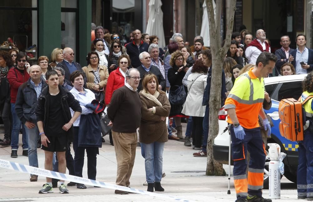 Una mujer fallece al incendiarse su piso en el edificio de Salesas, en Oviedo