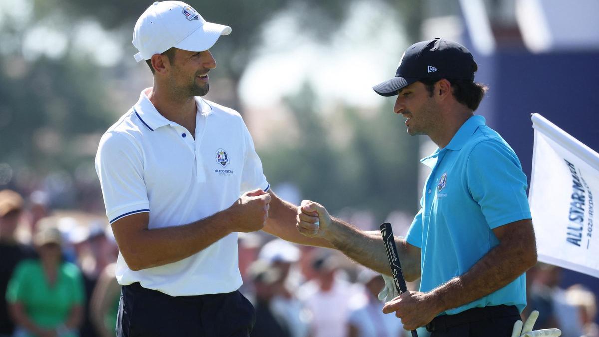 Djokovic y Sainz, se pasan al golf por un día