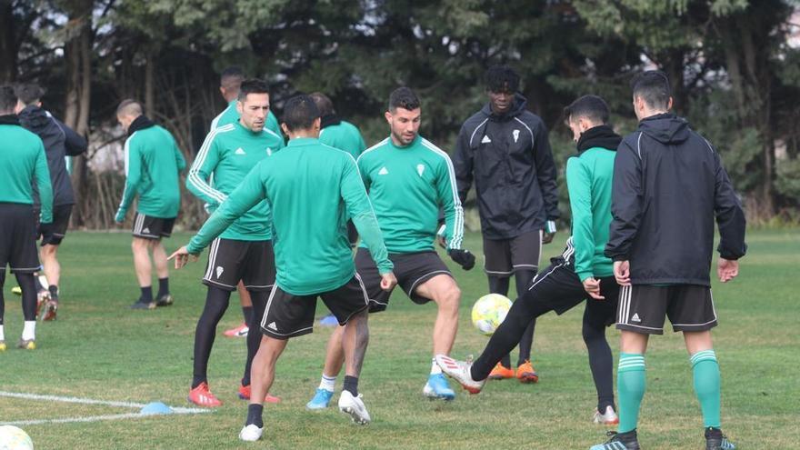 Willy, Moutinho y Valverde completan otro entrenamiento