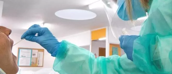 Galicia encadena cuatro días con los casos de COVID a la baja por primera vez en casi dos meses