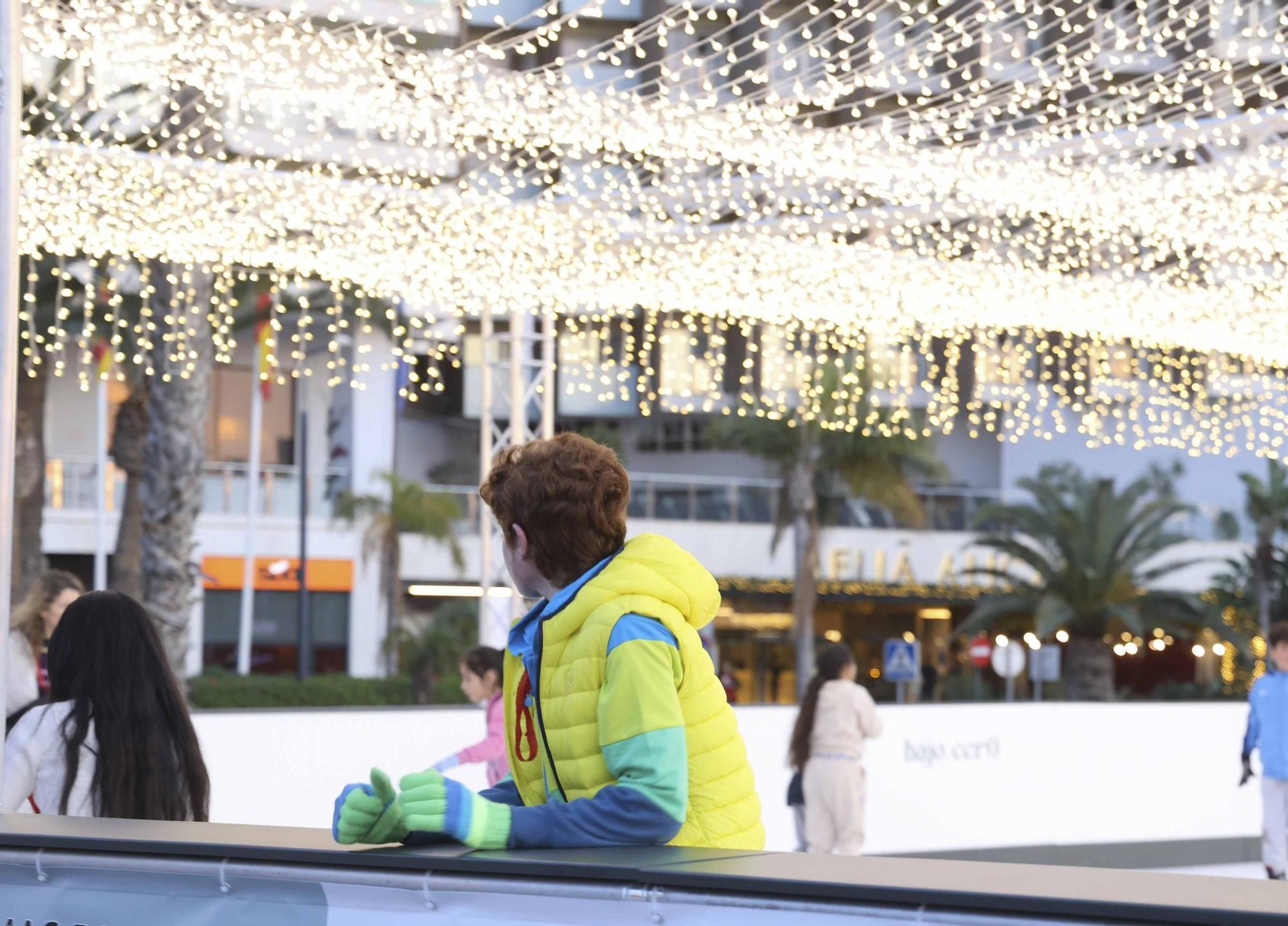 Alicante instala estas Navidades la primera pista de patinaje sostenible del mundo