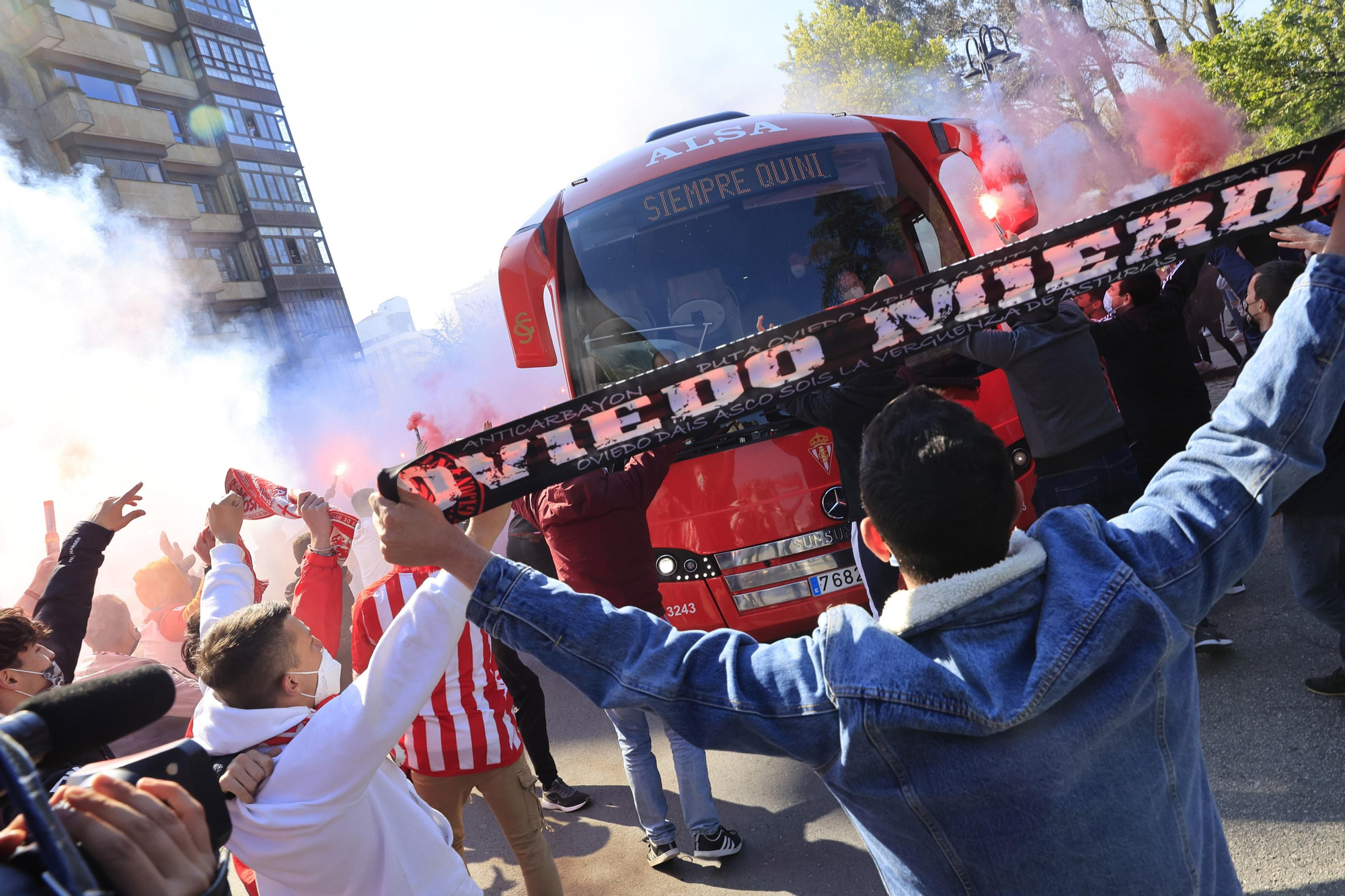 Así fue la llegada del Sporting al Molinón