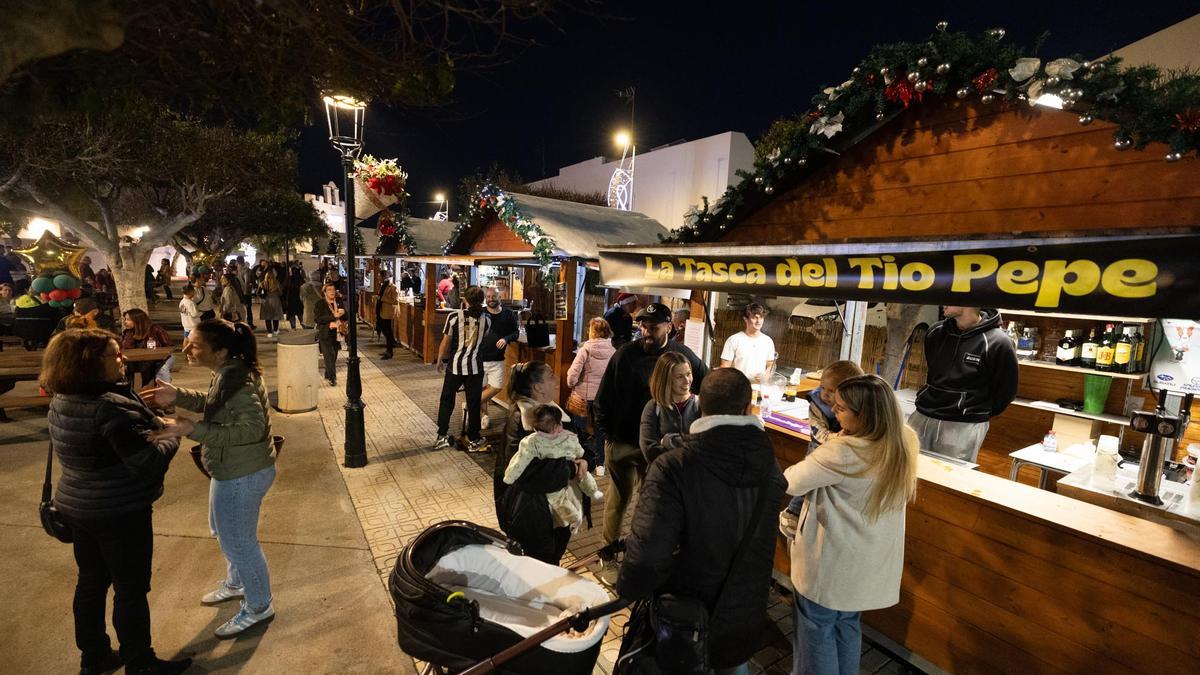 Imagen de archivo del mercado navideño en Sant Jordi