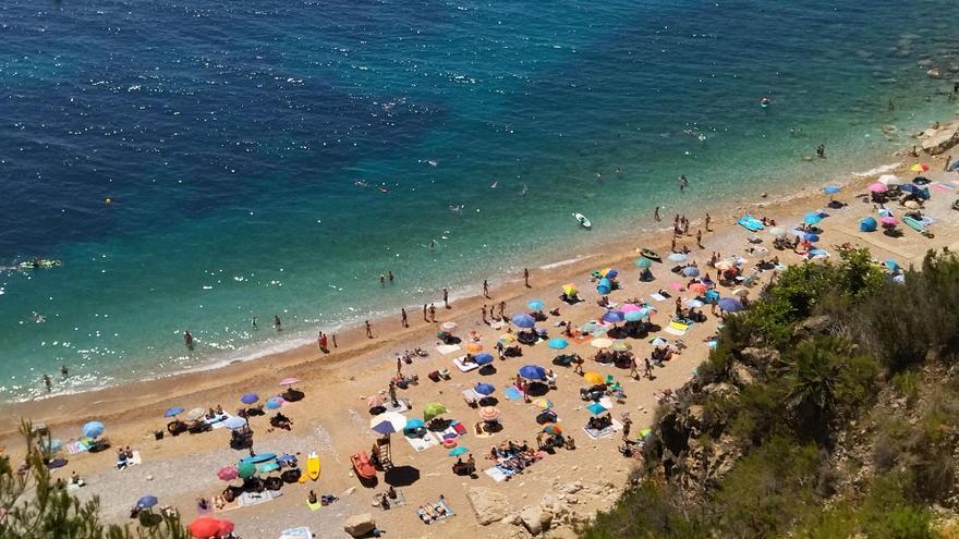 Ir a esta paradisiaca playa de Alicante te costará 12 euros a partir de ahora