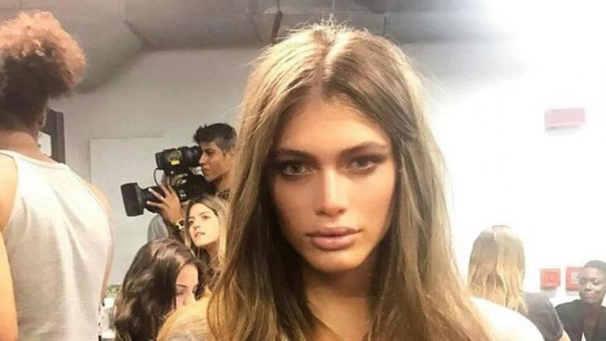 Valentina Sampaio, primera transexual en la portada del &#039;Vogue&#039; francés