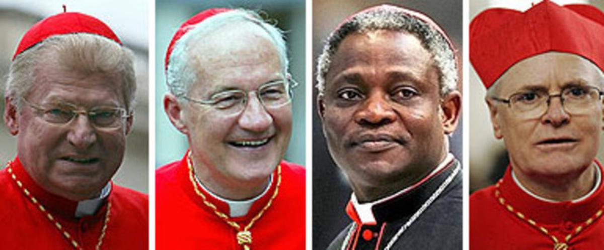 De izquierda a derecha, Angelo Scola, Marc Ouellet, Peter Turkson y Odilo Pedro Scherer.