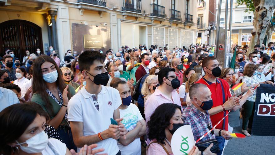 Mitin de Santiago Abascal en Córdoba